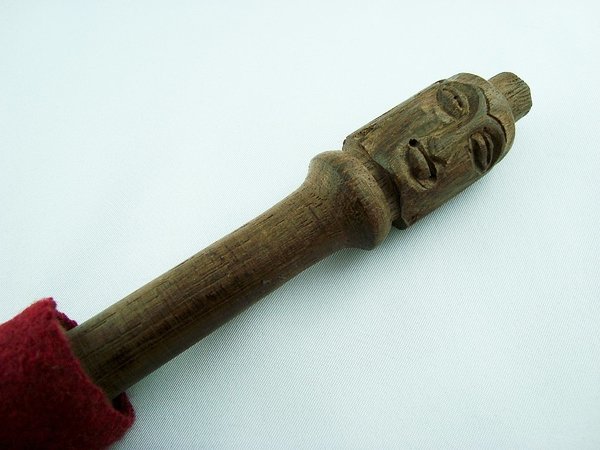 Filzklöppel - geschnitzt mit Buddha