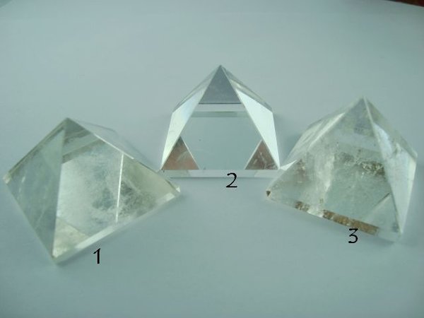 Bergkristall-Pyramide