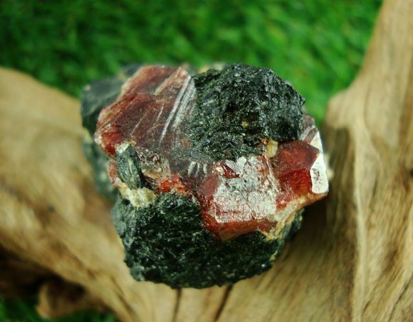 Zirkon-Stufe (Hyazinth) - Kristall