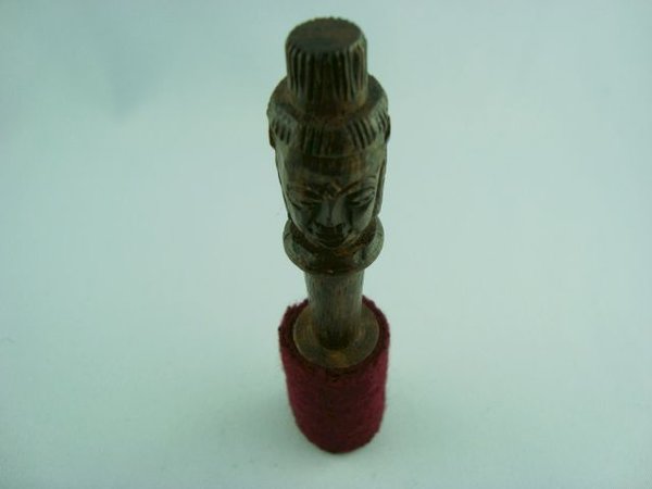 Filzklöppel Mini - geschnitzt mit Buddha
