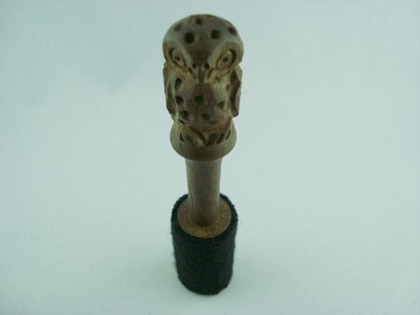 Filzklöppel Mini - geschnitzt mit Eule
